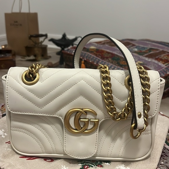 Gucci - Picture 3 of 13